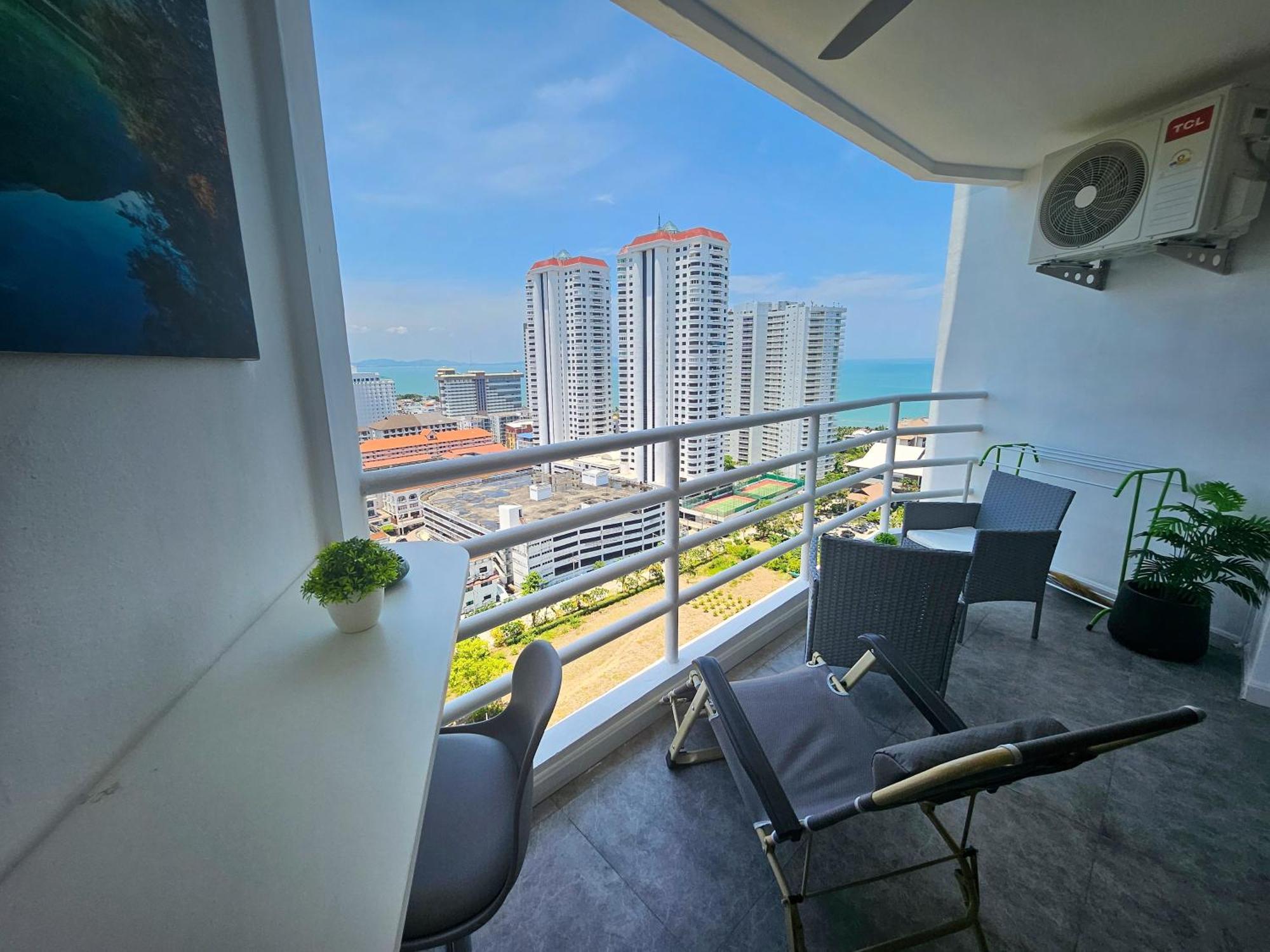 פאטאיה View Talay 5 Jomtien Beachfront מראה חיצוני תמונה