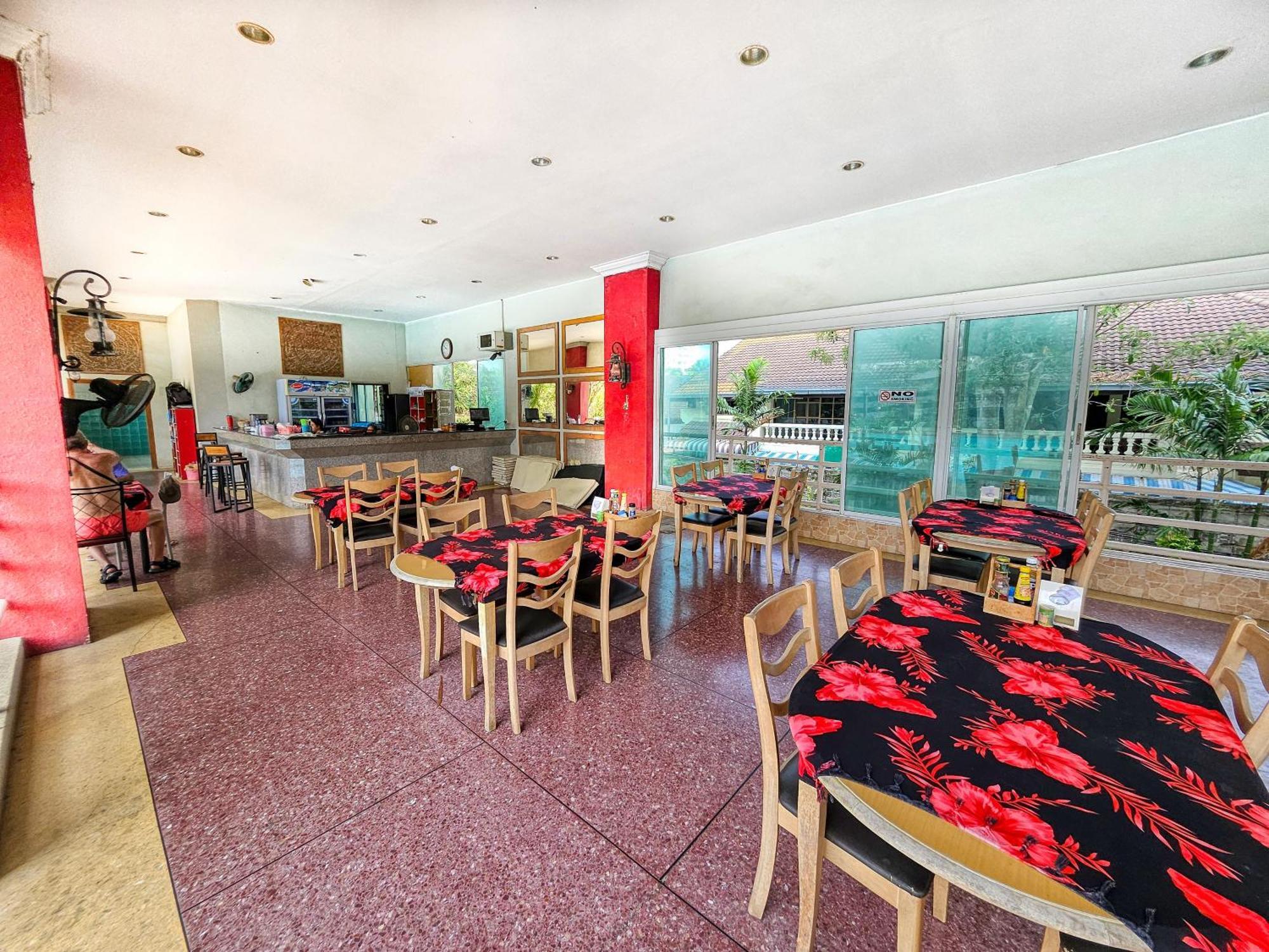 פאטאיה View Talay 5 Jomtien Beachfront מראה חיצוני תמונה